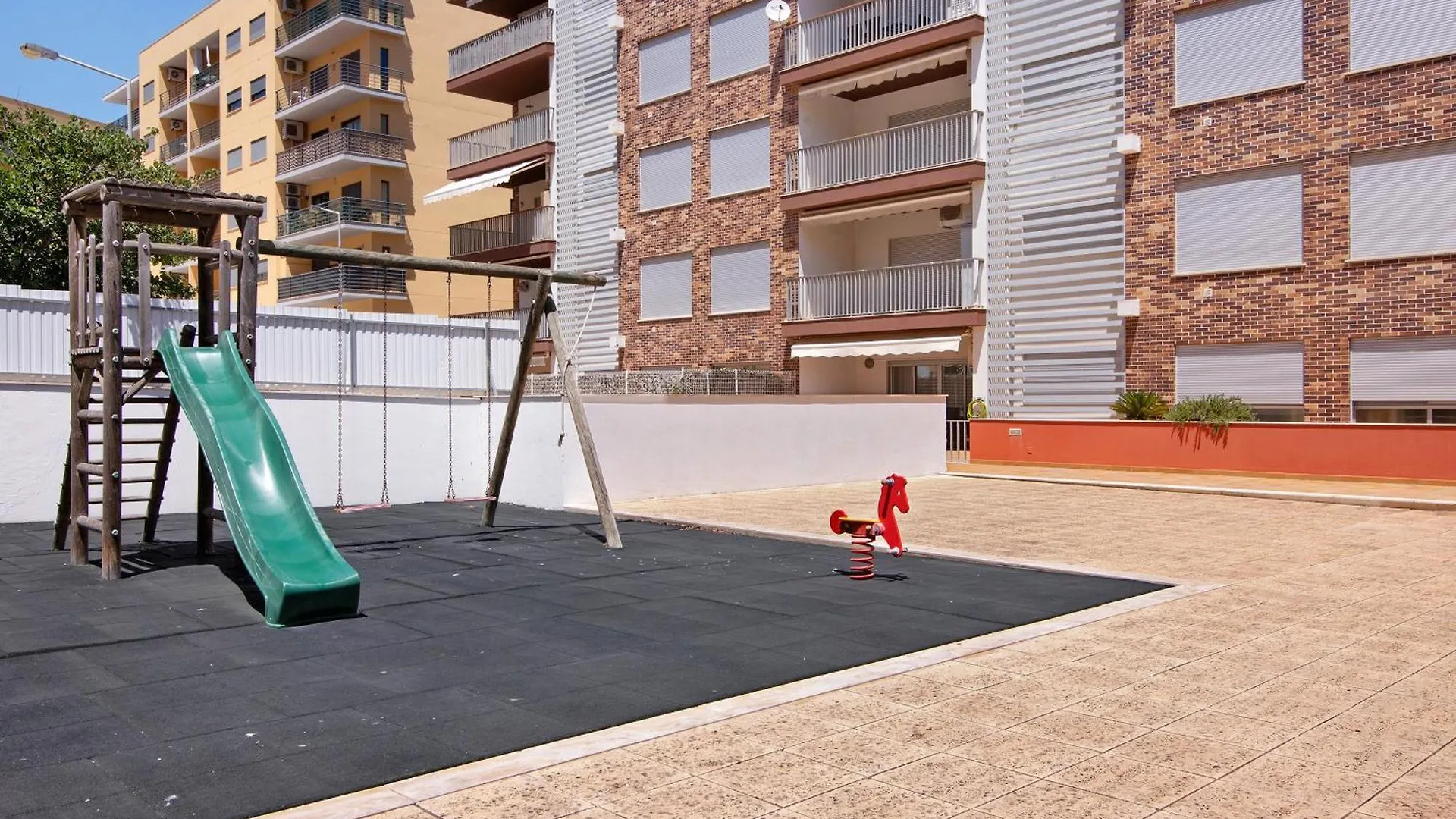 Apartamento Armacao De Pera 0*,  Portugal